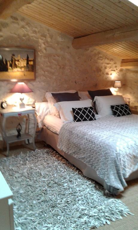 Le Colombier Bed and Breakfast Villeneuve-sur-Lot Exteriör bild