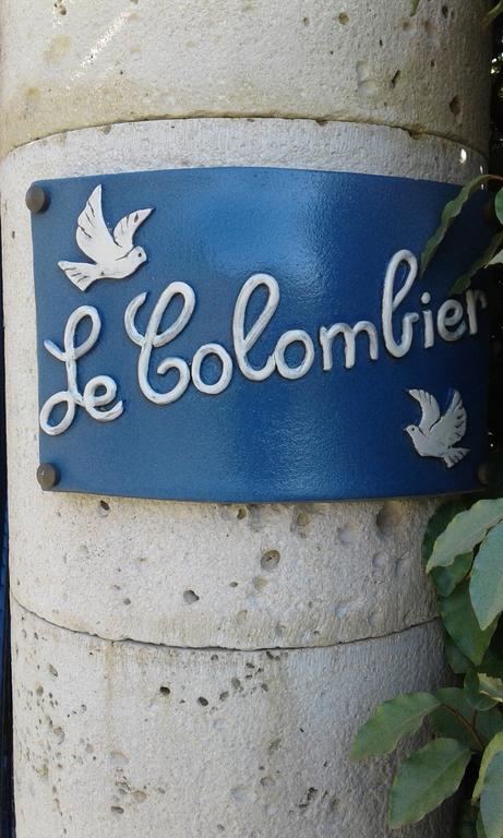Le Colombier Bed and Breakfast Villeneuve-sur-Lot Exteriör bild